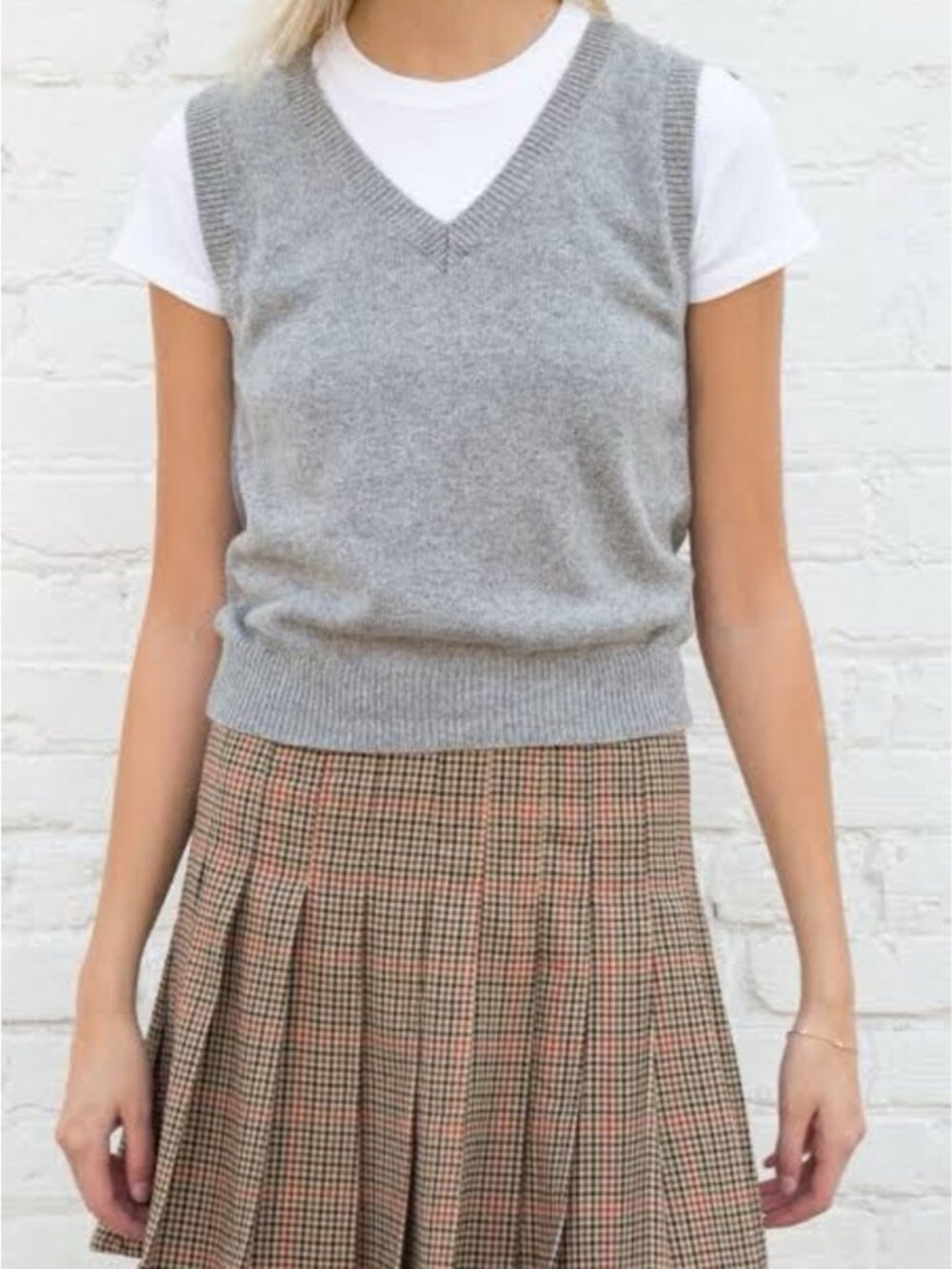 Brandy Melville Mia Sweater Vest Heather Grey Cashmere Wool Blend Cropped XS S